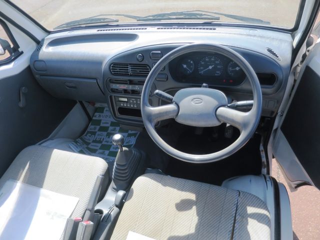 DAIHATSU HIJET TRUCK 4WD 1998 Image 31