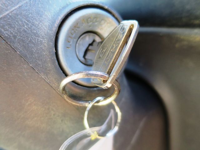 DAIHATSU HIJET TRUCK 4WD 1998 Image 31