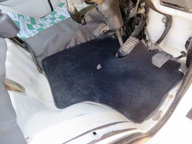 DAIHATSU HIJET TRUCK 4WD 1998 Image 31