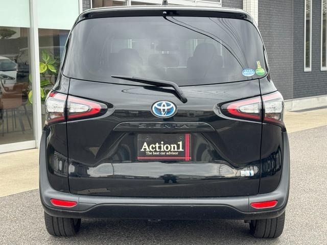 TOYOTA SIENTA HYBRID 2018 Image 31