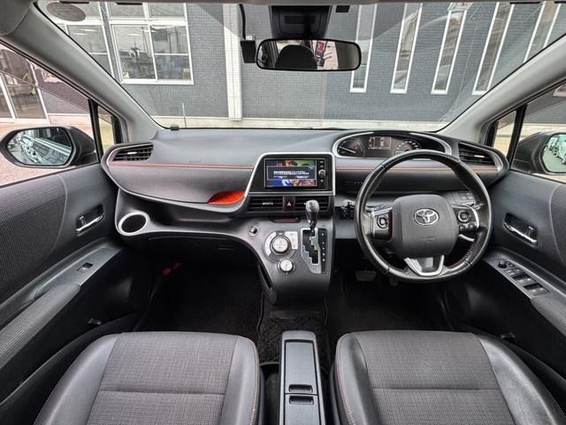 TOYOTA SIENTA HYBRID 2018 Image 31