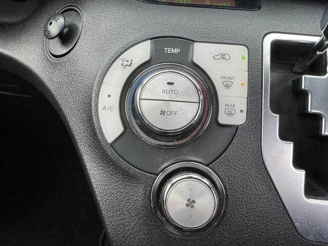 TOYOTA SIENTA HYBRID 2018 Image 31