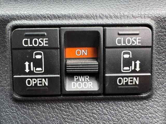 TOYOTA SIENTA HYBRID 2018 Image 31