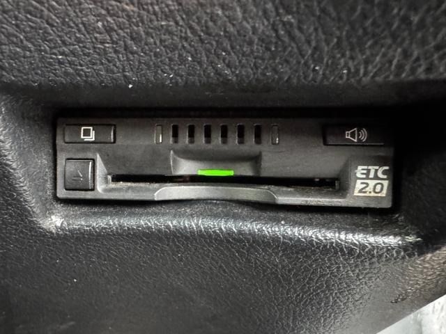 TOYOTA SIENTA HYBRID 2018 Image 31