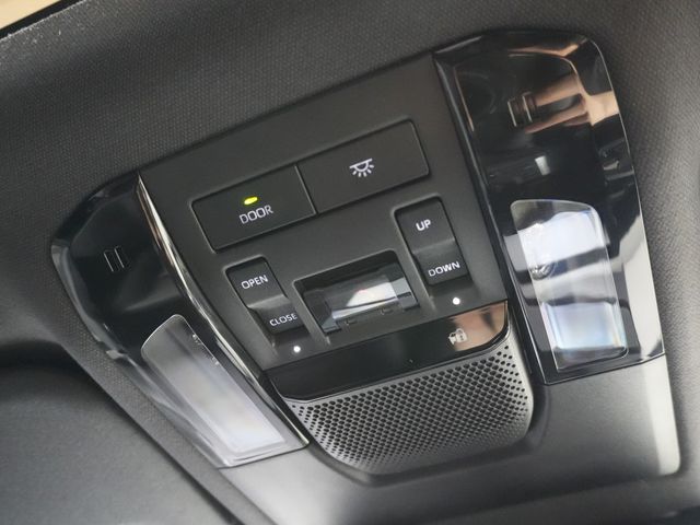 TOYOTA LANDCRUISER 250 2025 Image 31