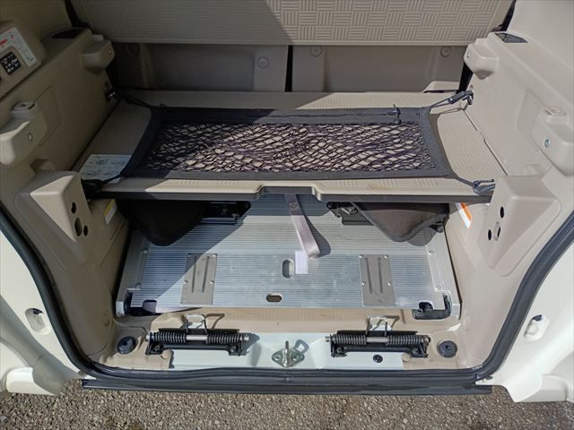 HONDA N BOX+ 4WD 2015 Image 31