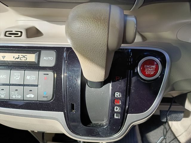 HONDA N BOX+ 4WD 2015 Image 31