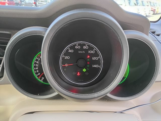 HONDA N BOX+ 4WD 2015 Image 31