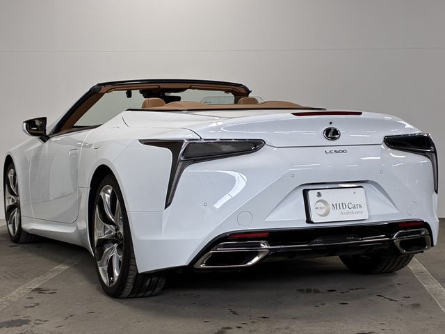 TOYOTA LEXUS LC500 CONVERTI 2021 Image 31
