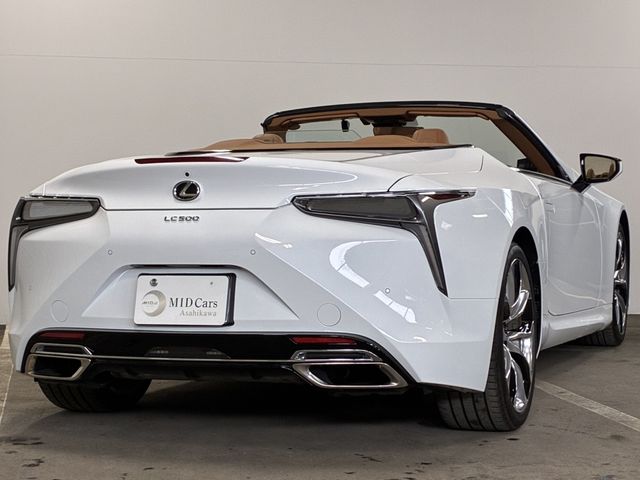 TOYOTA LEXUS LC500 CONVERTI 2021 Image 31