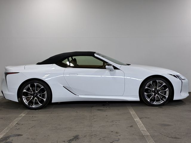TOYOTA LEXUS LC500 CONVERTI 2021 Image 31