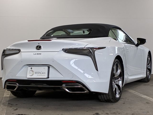 TOYOTA LEXUS LC500 CONVERTI 2021 Image 31