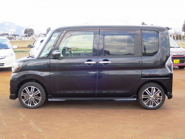 DAIHATSU TANTO CUSTOM 4WD 2016 Image 31