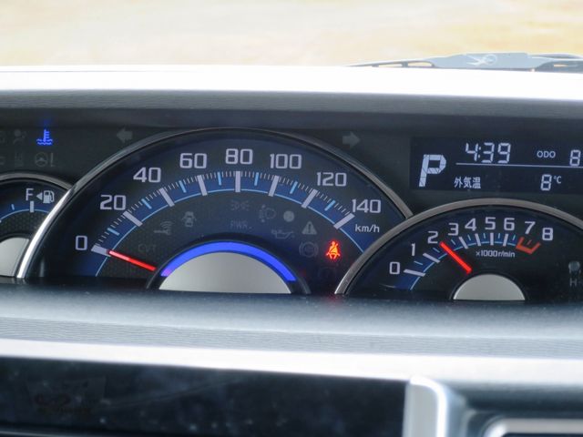 DAIHATSU TANTO CUSTOM 4WD 2016 Image 31