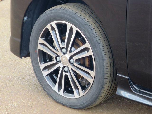 DAIHATSU TANTO CUSTOM 4WD 2016 Image 31