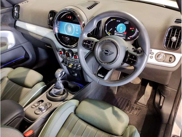 BMW MINI COOPER S E CROS 2023 Image 31