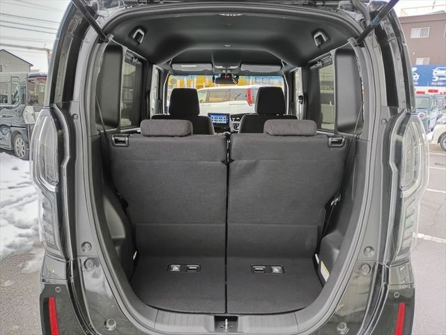 HONDA N BOX CUSTOM 2021 Image 31