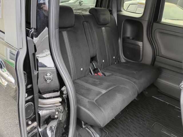 HONDA N BOX CUSTOM 2021 Image 31