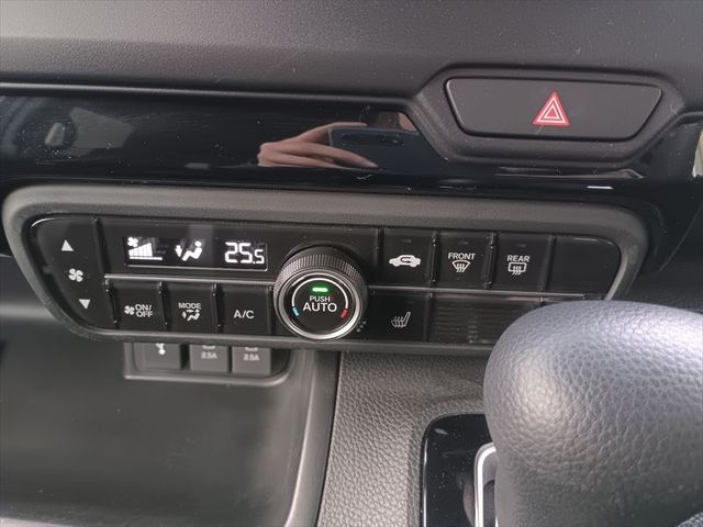 HONDA N BOX CUSTOM 2021 Image 31