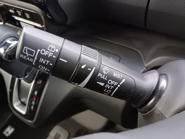 HONDA N BOX CUSTOM 2021 Image 31