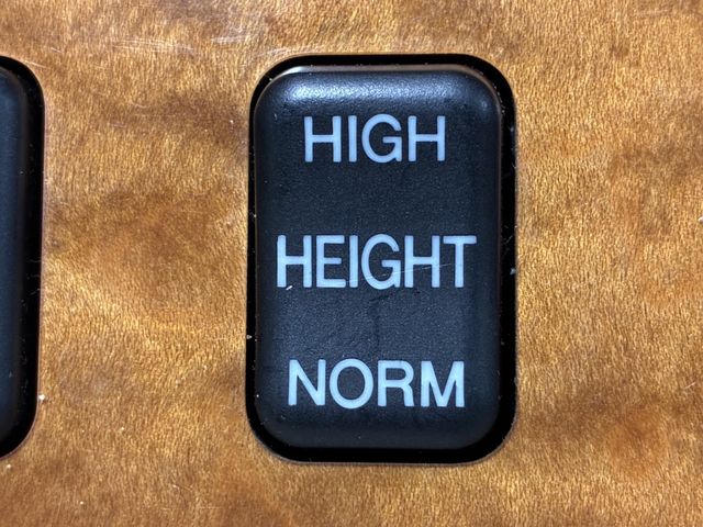 TOYOTA CROWN MAJESTA 4WD 2007 Image 31