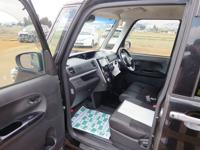 DAIHATSU TANTO CUSTOM 4WD 2018 Image 31