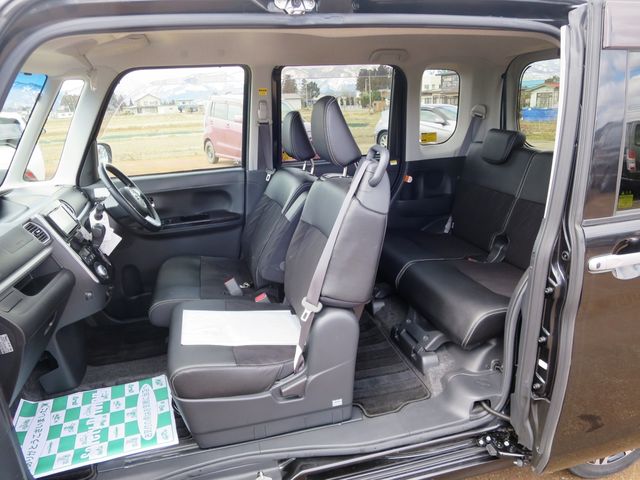 DAIHATSU TANTO CUSTOM 4WD 2018 Image 31