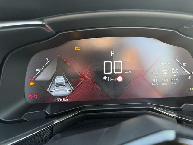 CITROEN DS7 CROSSBAC 2019 Image 31