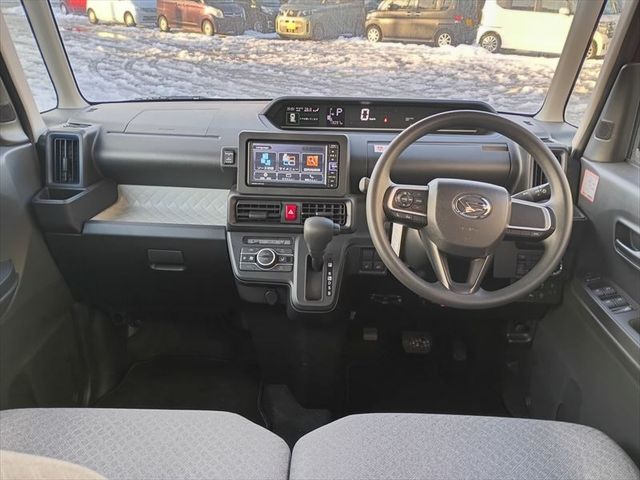 DAIHATSU TANTO 2021 Image 31