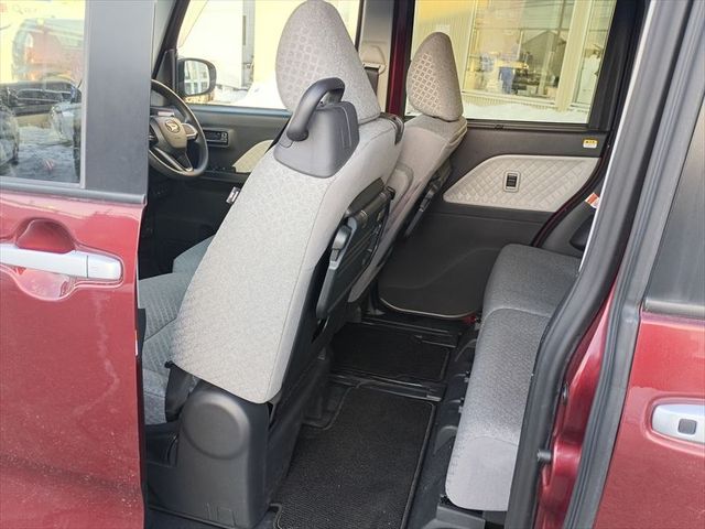 DAIHATSU TANTO 2021 Image 31