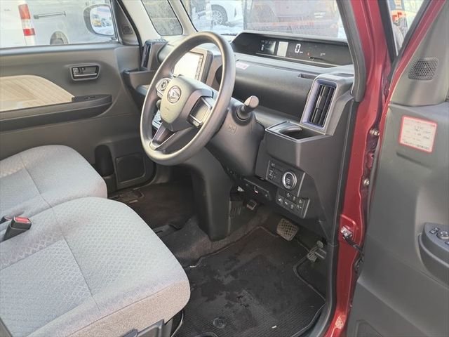 DAIHATSU TANTO 2021 Image 31