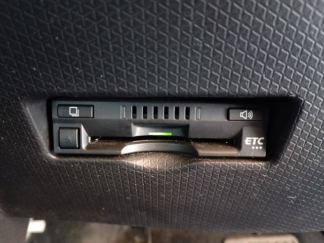 DAIHATSU TANTO 2021 Image 31