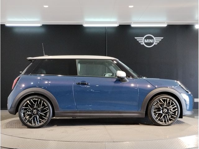 BMW MINI COOPER 2025 Image 31