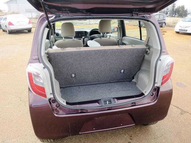 TOYOTA PIXIS EPOCH 4WD 2013 Image 31