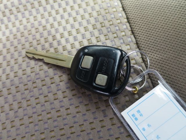 TOYOTA PIXIS EPOCH 4WD 2013 Image 31