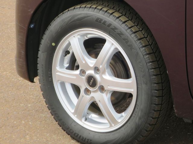 TOYOTA PIXIS EPOCH 4WD 2013 Image 31