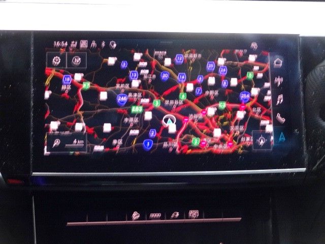 AUDI Q8 E-TRON SPORT 2025 Image 31