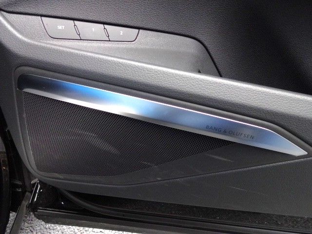 AUDI Q8 E-TRON SPORT 2025 Image 31