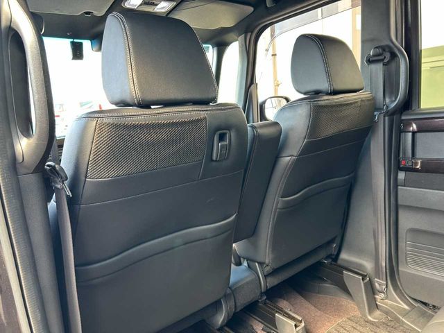 HONDA N BOX CUSTOM 2019 Image 31