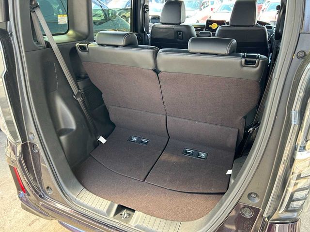 HONDA N BOX CUSTOM 2019 Image 31