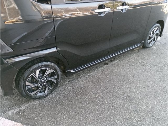 DAIHATSU TANTO CUSTOM 2023 Image 31