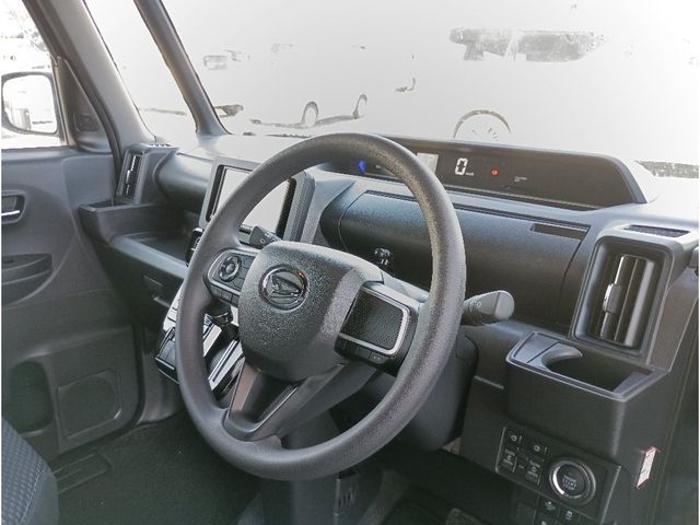 DAIHATSU TANTO CUSTOM 2023 Image 31