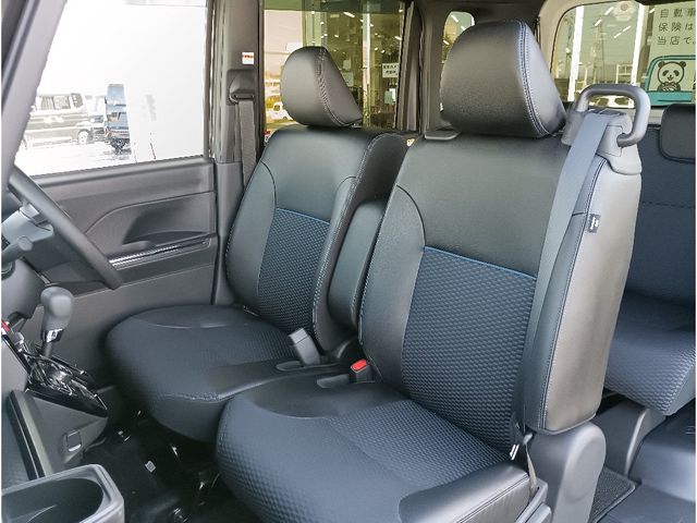 DAIHATSU TANTO CUSTOM 2023 Image 31