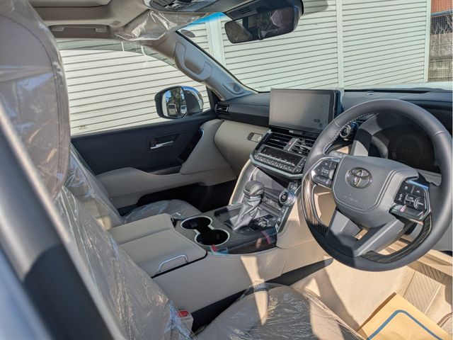 TOYOTA LANDCRUISER WAGON 2025 Image 31