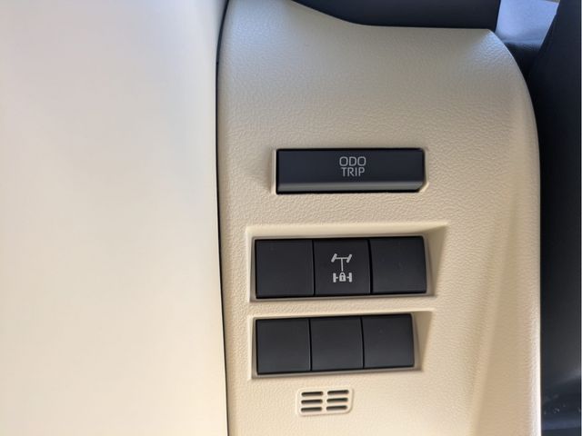 TOYOTA LANDCRUISER WAGON 2025 Image 31