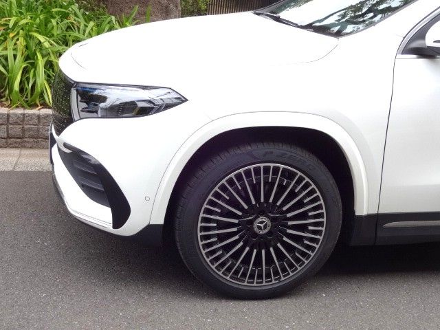 MERCEDES BENZ EQA 2024 Image 31