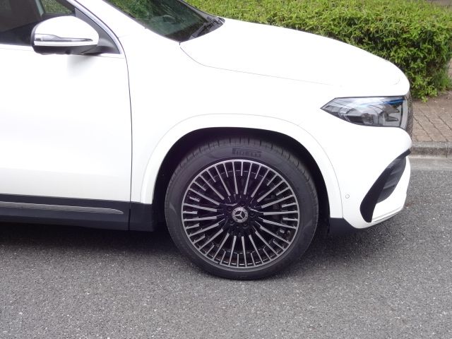 MERCEDES BENZ EQA 2024 Image 31