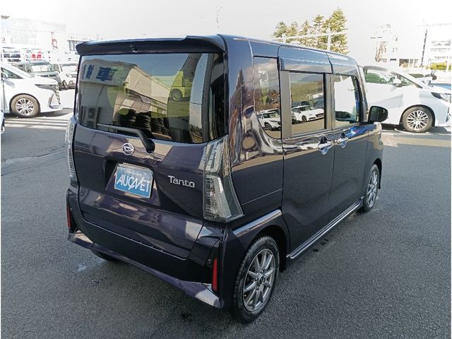 DAIHATSU TANTO CUSTOM 2022 Image 31