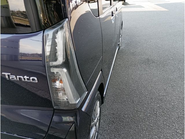 DAIHATSU TANTO CUSTOM 2022 Image 31