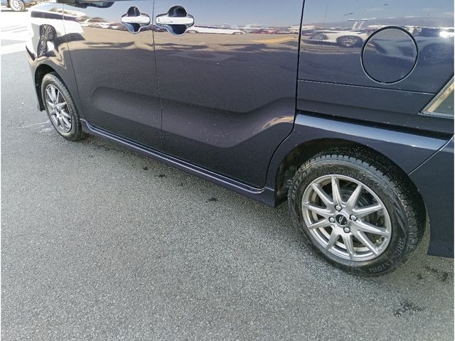 DAIHATSU TANTO CUSTOM 2022 Image 31